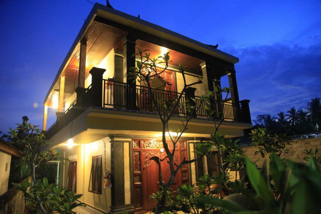 Pondok Gepokan Homestay ウブド エクステリア 写真