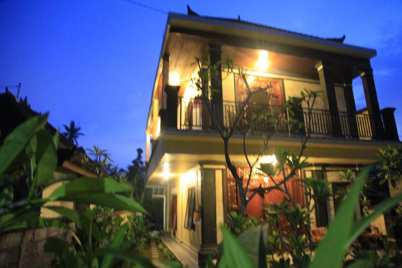 Pondok Gepokan Homestay ウブド エクステリア 写真